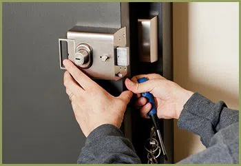 Anchor Locksmith Store Riva, MD 301-464-2190 - change-locks-ervice